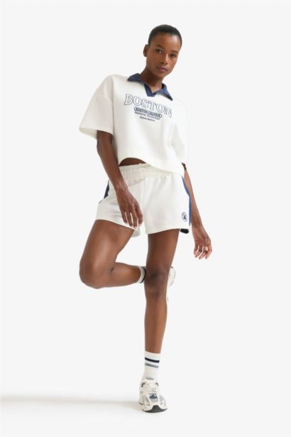 شورت قصير قصة عادية من بوسطن سيلتكس