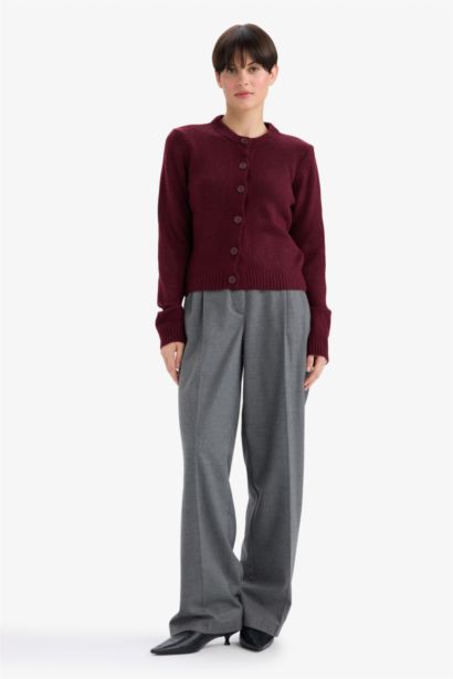 Regular Fit Crew Neck Basic Soft Touch Knit Cardigan