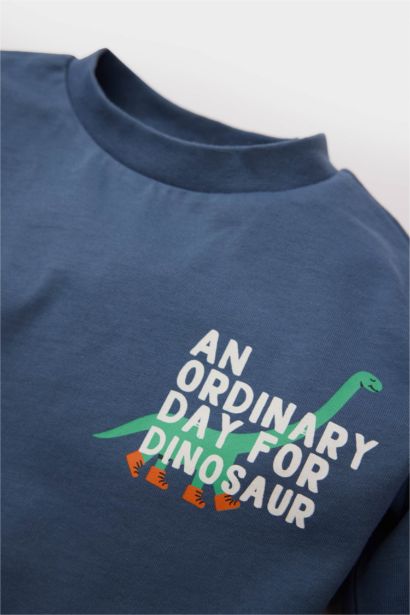 تيشيرت أولاد بكم طويل مطبوع قصة عادية برقبة مستديرة