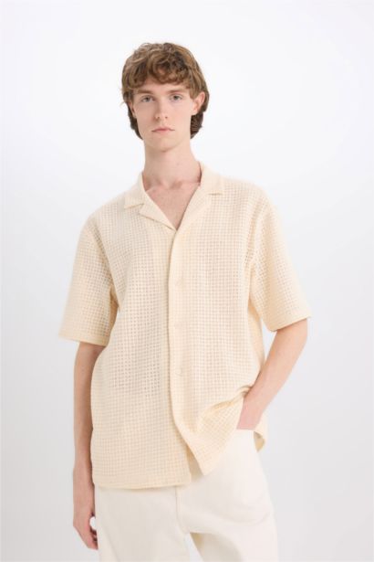 قميص نص كم قصة عادية بياقة جاكيت