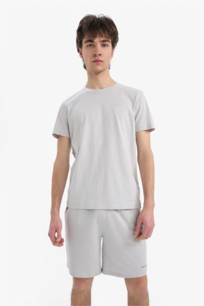 تيشيرت قطن سليم فيت مطبوع برقبة مستديرة