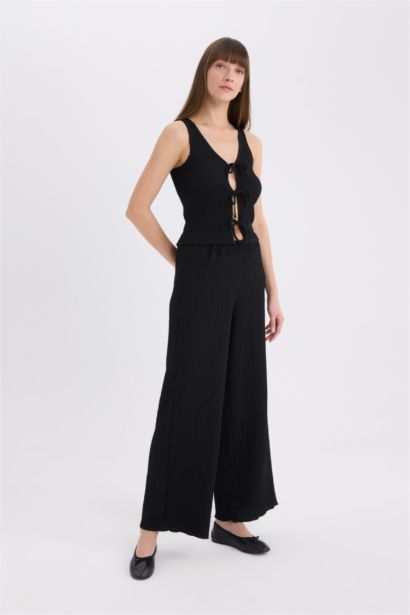 Wide Leg Trousers