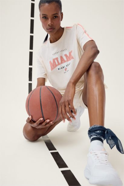 DeFactoFit NBA Miami Heat Oversize Fit Crew Neck T-Shirt
