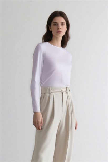 توب فيسكوز أبيض من Fall in Love