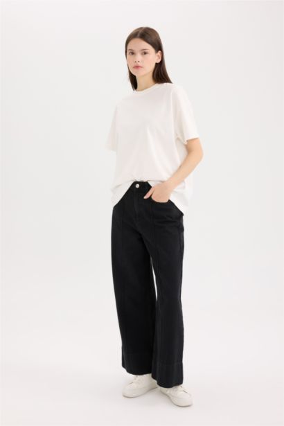 Short Wide Leg High Waist Crop Washed Jeans