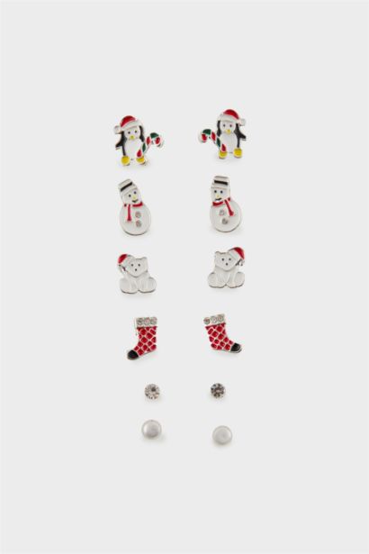 Woman 6 Piece Christmas Themed Earrings
