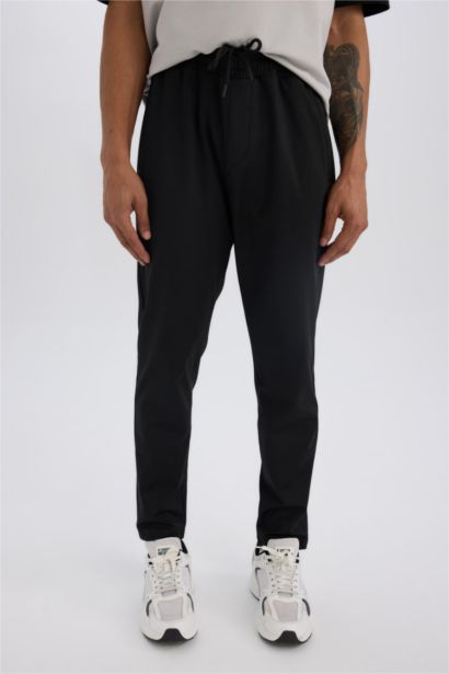 بنطلون سويت بانتس جوجر قماش سكوبا سليم فيت من DeFactoFit