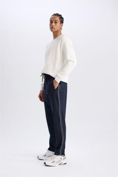 Sporcu Jogger Eşofman Altı Slim Fit Dar Kesim Standart Paça Skuba Dalgıç Kumaş Beli Lastikli