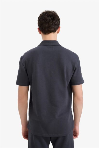 T-shirt Polo texturé à manches courtes Coupe régulière