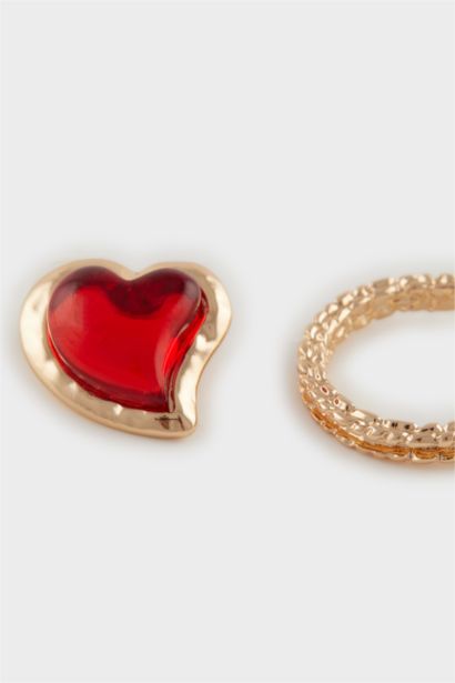 Woman Heart Patterned Red Earrings