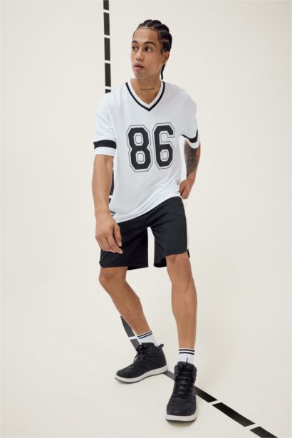 DeFactoFit Oversize Fit V Neck Printed Sports T-Shirt