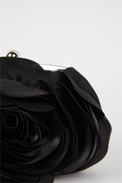 DCEY x DeFacto Kadın Saten Güllü El Çantası