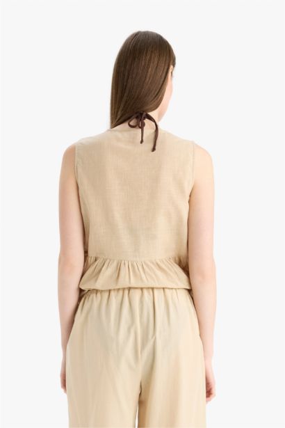 Fall in Love Regular Fit Embroidered Tie Front Beach Top