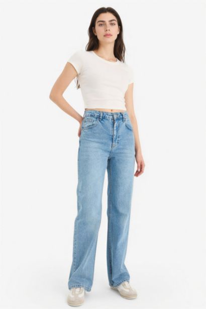 Wide Leg High Waist 90's Jeans