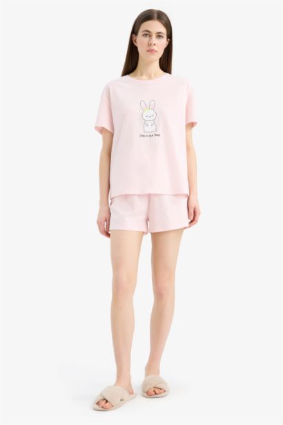 سيت بجامة قصة عادية تيشيرت نص كم و شورت من Fall in Love - قطعتين