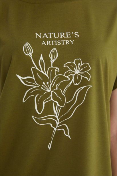 تيشيرت كاجوال نص كم قصة عادية بياقة مستديرة