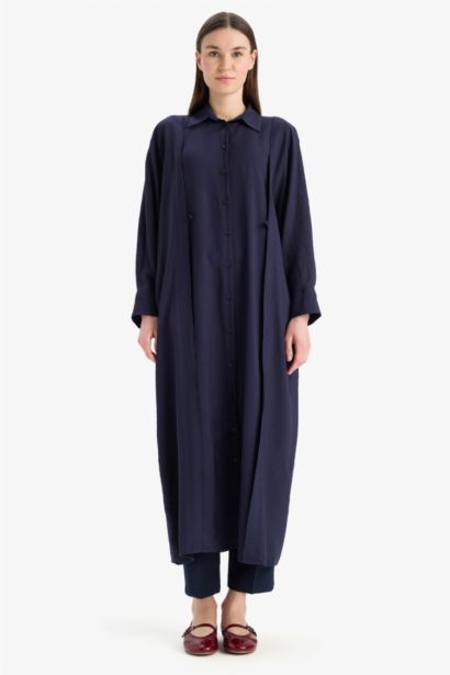 Robe Tissée À Manches Longues Col De Chemise