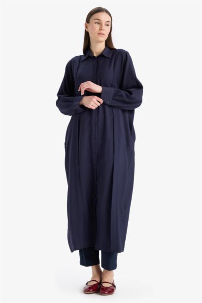 Robe Tissée À Manches Longues Col De Chemise