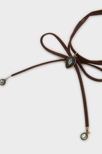 Woman Black String Ribbon Necklace