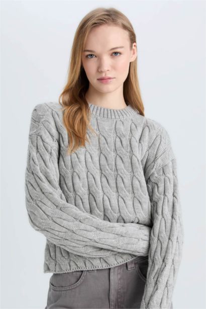 Regular Fit Bisiklet Yaka Saç Örgülü Triko Kazak