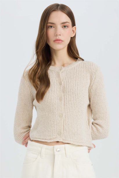 Slim Fit Crew Neck Buttoned Knitwear Cardigan