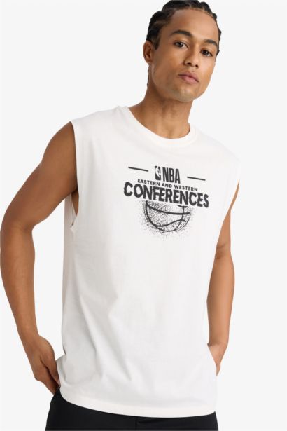 NBA Wordmark Boxy Fit Bisiklet Yaka Atlet