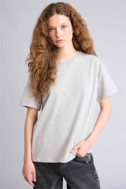 Woman Short Sleeve T-Shirt