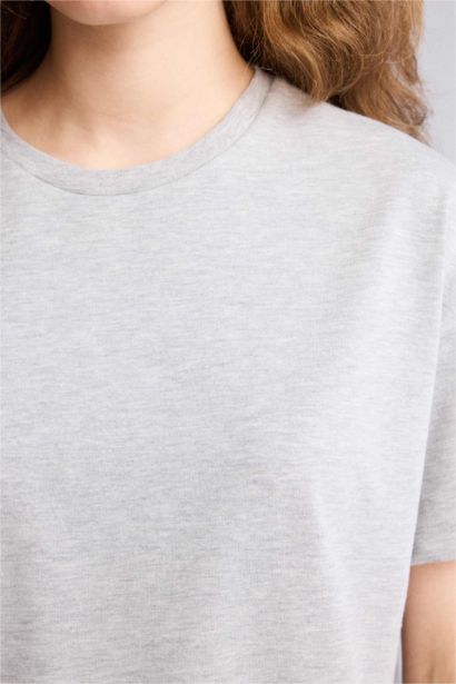 Woman Short Sleeve T-Shirt