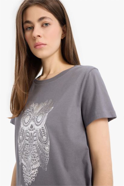 Regular Fıt Bisiklet Yaka Baykuş Desenli Penye Kısa Kollu Tişört