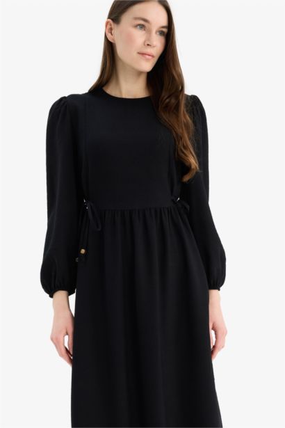 Regular Fit Crew Neck Basic Aerobin Maxi Dress