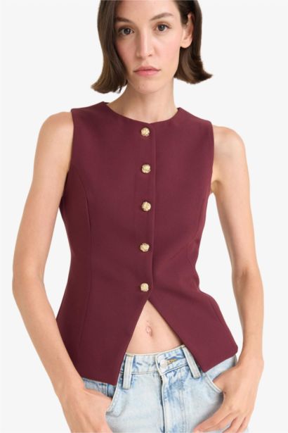 Slim Fit Crew Neck Vest