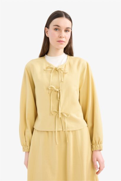 Relax Fit Önden Bağlamalı Keten Uzun Kollu Tesettür Bluz