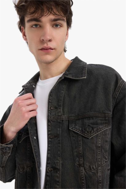 Oversize Fit Denim Jacket