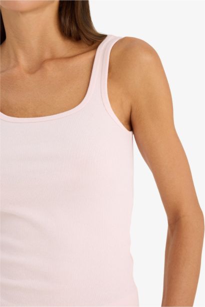 تانك توب بيزك سادة مضلع سليم فيت