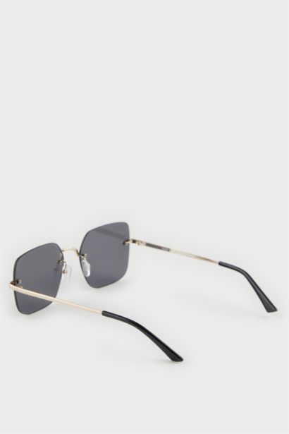 Солнцезащитные очки для мужчин