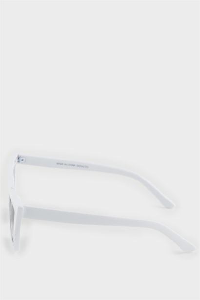 نظارة شمسية حريمي شكل الإطارعين القط