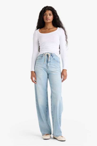 Slim Fit Round Neck Basic Ribbed T-Shirt