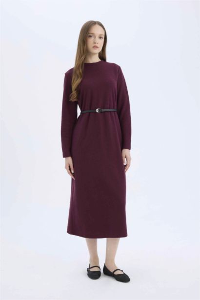Regular Fit Crew Neck Belted Selanik Fabric Maxi Dress