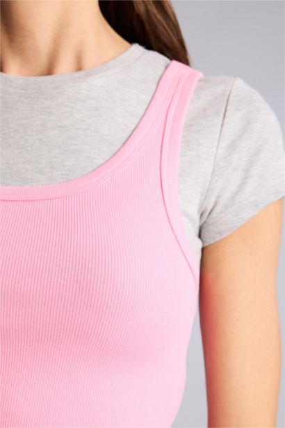 Базовая однотонная майка кашкорсе Regular Fit в рубчик с круглым вырезом