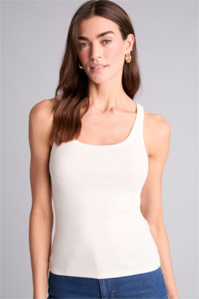 Базовая однотонная майка кашкорсе Regular Fit в рубчик с круглым вырезом