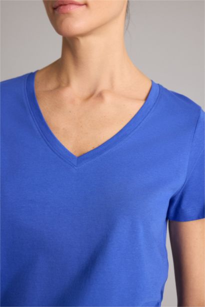 Woman Short Sleeve T-Shirt