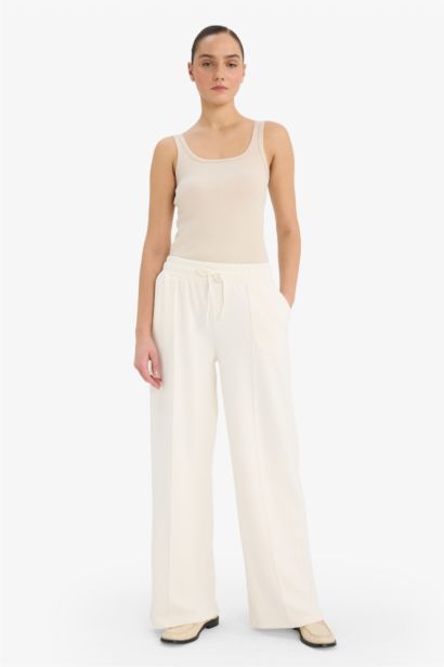 Slim Fit Basic Camisole Round Collar Tank Top