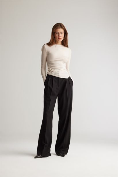 T-shirt à manches longues cintré à col rond