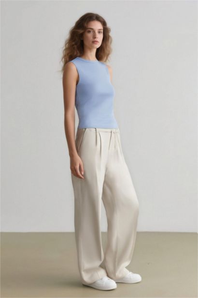 Wide Leg Three Pockets Trousers