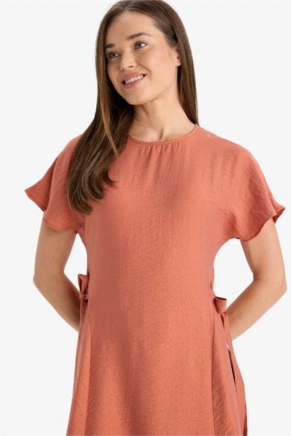 Round Neck Batwing Side Tie Detail Midi Dress