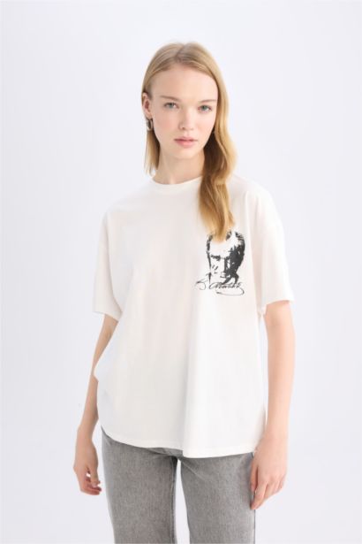 Oversize Geniş Kalıp Atatürk Baskılı Kısa Kollu Tişört