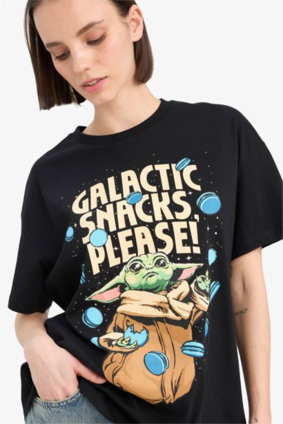 Star Wars-Mandalorian Oversize Printed T-Shirt