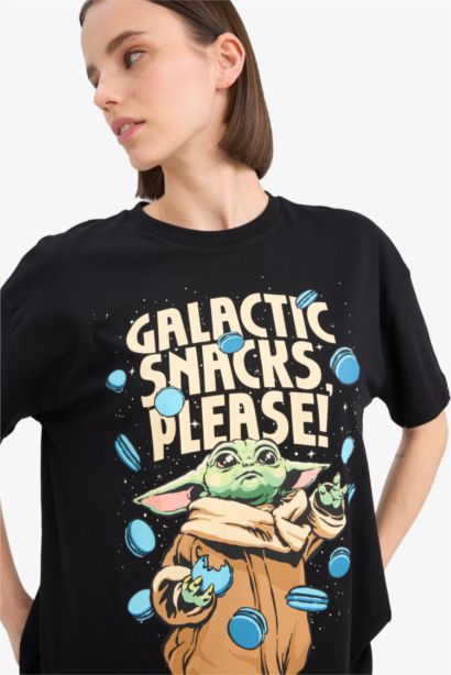 Star Wars-Mandalorian Oversize Printed T-Shirt