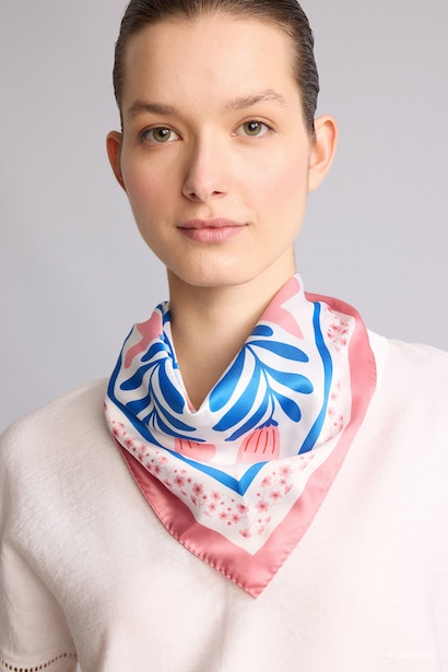 Woman Satin Printed Scarf