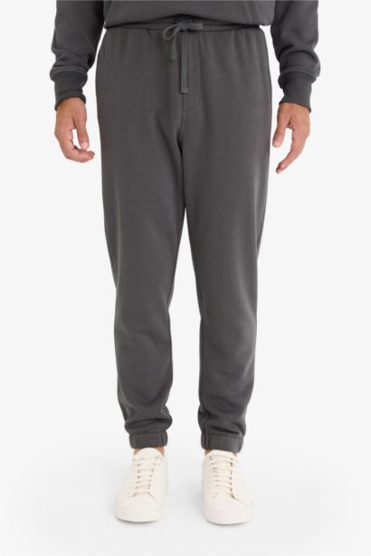 Regular Fit Tied Waist Elasticate Hem Basic Jogger Sweatpants